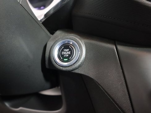 Used 2022 Chevrolet TrailBlazer LT w/ Sun and Liftgate Package image 42