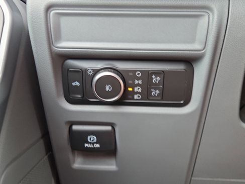 Certified 2022 Ford F150 XLT AWD/4WD image 27