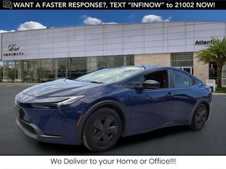 Used 2024 Toyota Prius LE FWD video 1