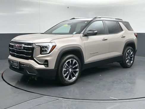 Used 2026 GMC Terrain Elevation w/ Elevation Premium Package AWD/4WD image 3