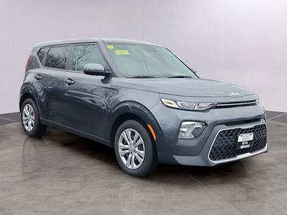 Used 2022 Kia Soul LX