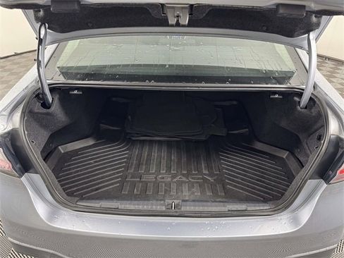 Used 2020 Subaru Legacy Premium image 14