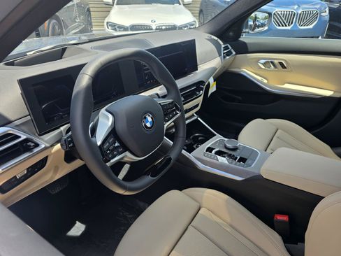 New 2026 BMW 330i xDrive Sedan w/ Premium Package AWD/4WD image 4