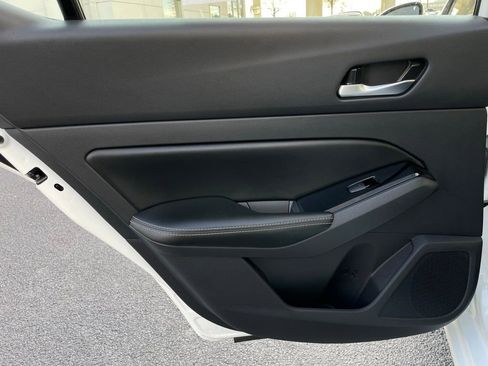 Used 2024 Nissan Altima 2.5 SL image 39