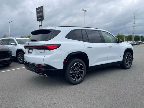 New 2026 Buick Enclave Sport Touring w/ Power Package FWD image 8