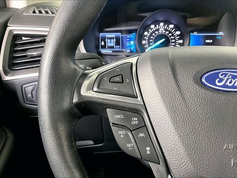 Used 2024 Ford Edge SEL AWD/4WD image 18