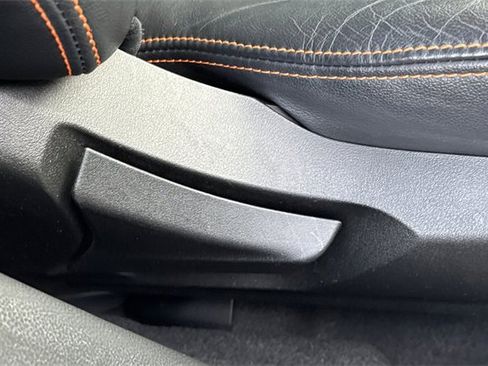 Used 2020 Subaru Crosstrek 2.0i Limited w/ Moonroof Package w/Navigation image 23