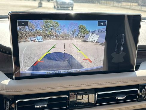 Certified 2023 Lincoln Nautilus Reserve image 31