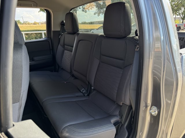 Used 2024 Nissan Frontier SV AWD/4WD image 28