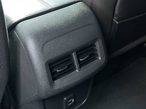 Used 2020 GMC Terrain SLE image 13