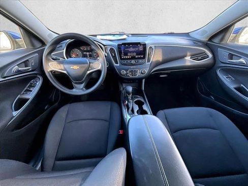 Used 2023 Chevrolet Malibu LT image 16