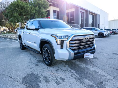 Used 2025 Toyota Tundra Limited image 5