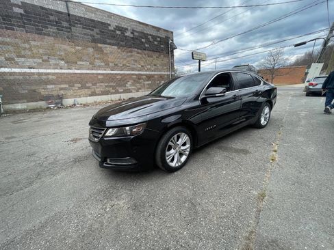 Used 2014 Chevrolet Impala LT FWD image 3