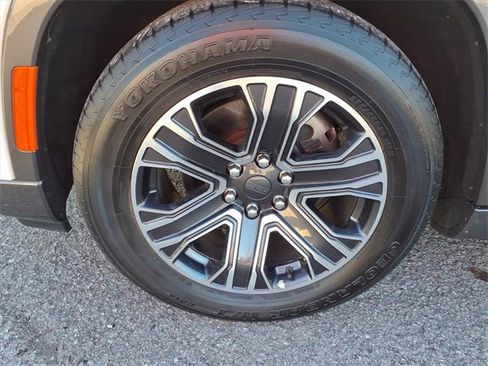 Used 2022 Jeep Wagoneer Series III image 9