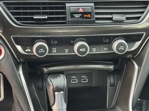 Used 2022 Honda Accord Sport image 17