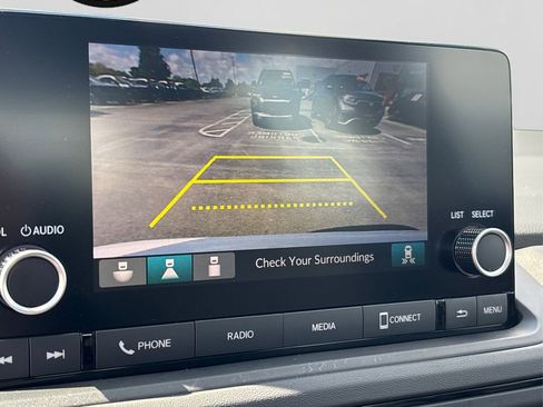 Used 2024 Honda Accord EX image 27