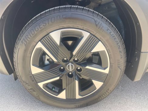 Used 2026 Nissan Kicks SV w/ Cold Weather Package AWD/4WD image 27