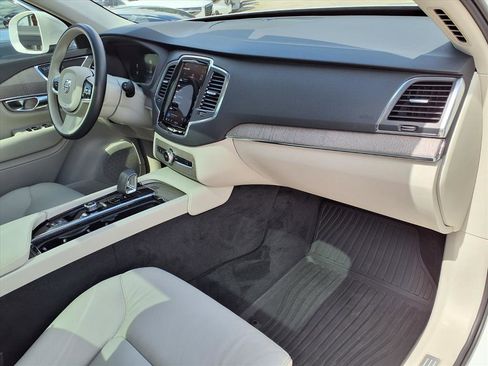 Certified 2023 Volvo XC90 B6 Core w/ Protection Package Premier image 10