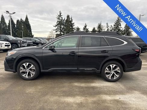 Used 2022 Subaru Outback Limited image 4