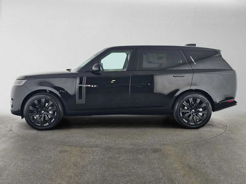 New 2027 Land Rover Range Rover Long Wheelbase SE AWD/4WD image 2