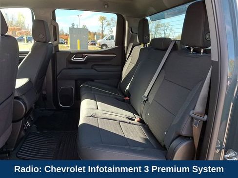 Used 2025 Chevrolet Silverado 1500 LT image 8