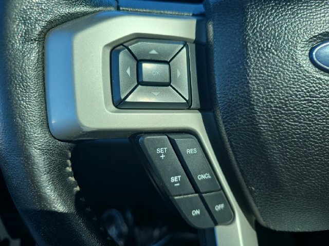 Used 2017 Ford F150 Lariat w/ Equipment Group 502A Luxury AWD/4WD image 29