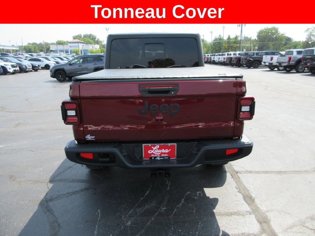 Used 2021 Jeep Gladiator Sport AWD/4WD image 7