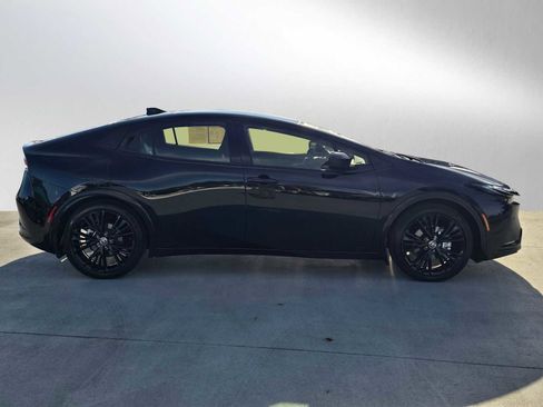 Certified 2025 Toyota Prius AWD image 2