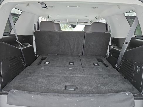 Used 2018 GMC Yukon SLE w/ HD Trailering Package image 14