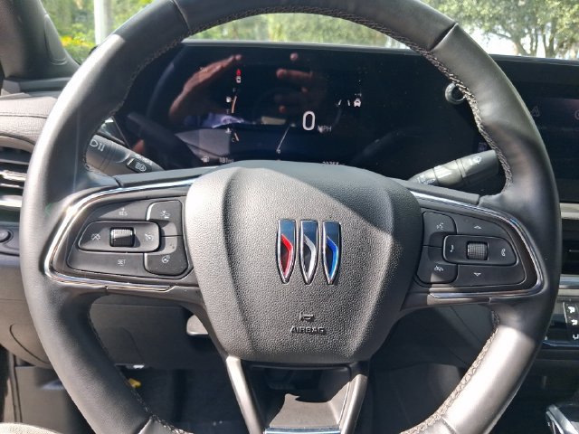 Used 2025 Buick Envista Preferred w/ Convenience I Package FWD image 15