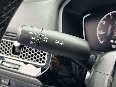 Used 2022 Honda Civic Sport image 26