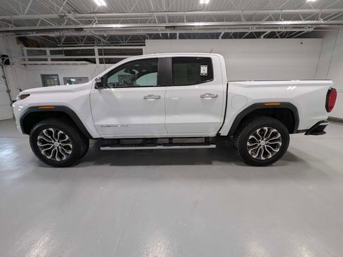 Certified 2023 GMC Canyon Denali image 11