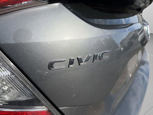 Certified 2021 Honda Civic EX image 31