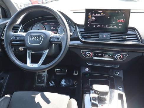 Used 2022 Audi SQ5 Premium AWD/4WD image 15