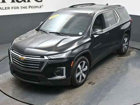 Used 2023 Chevrolet Traverse LT w/ LT Premium Package image 45