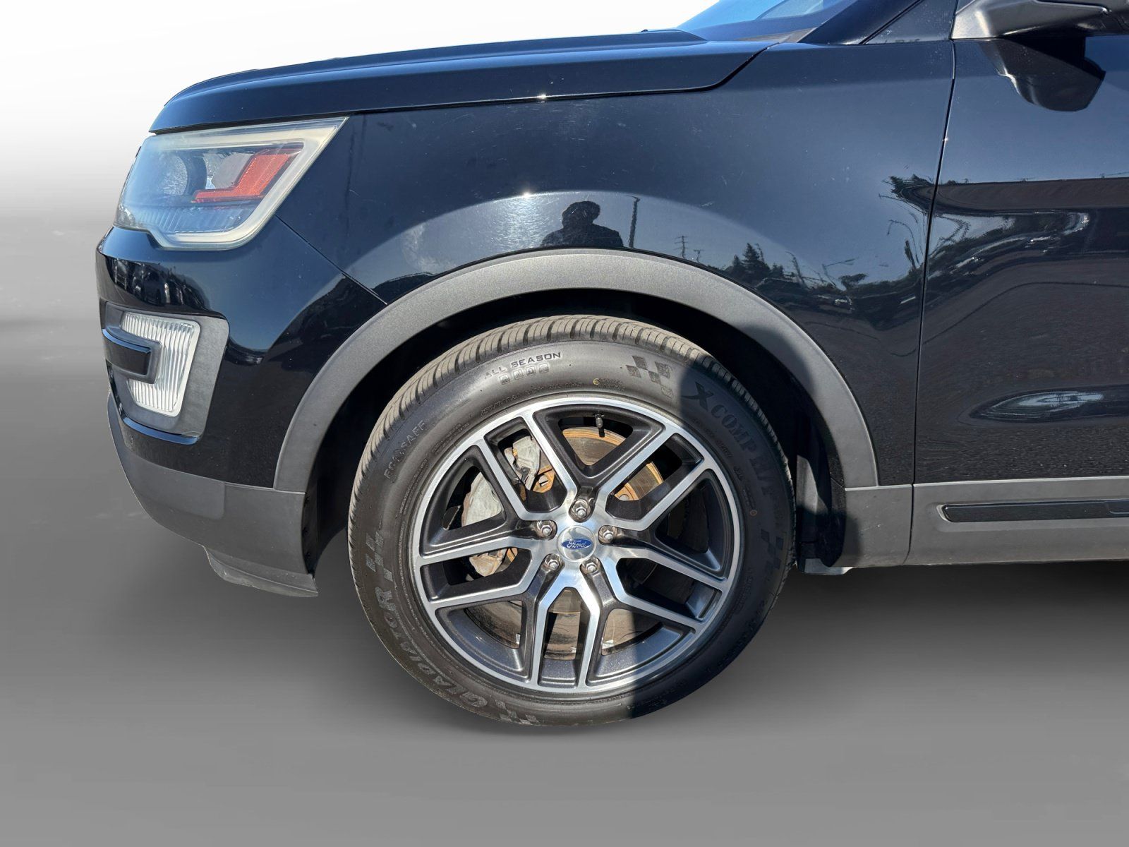 Used 2016 Ford Explorer Sport w/ Equipment Group 401A AWD/4WD image 9