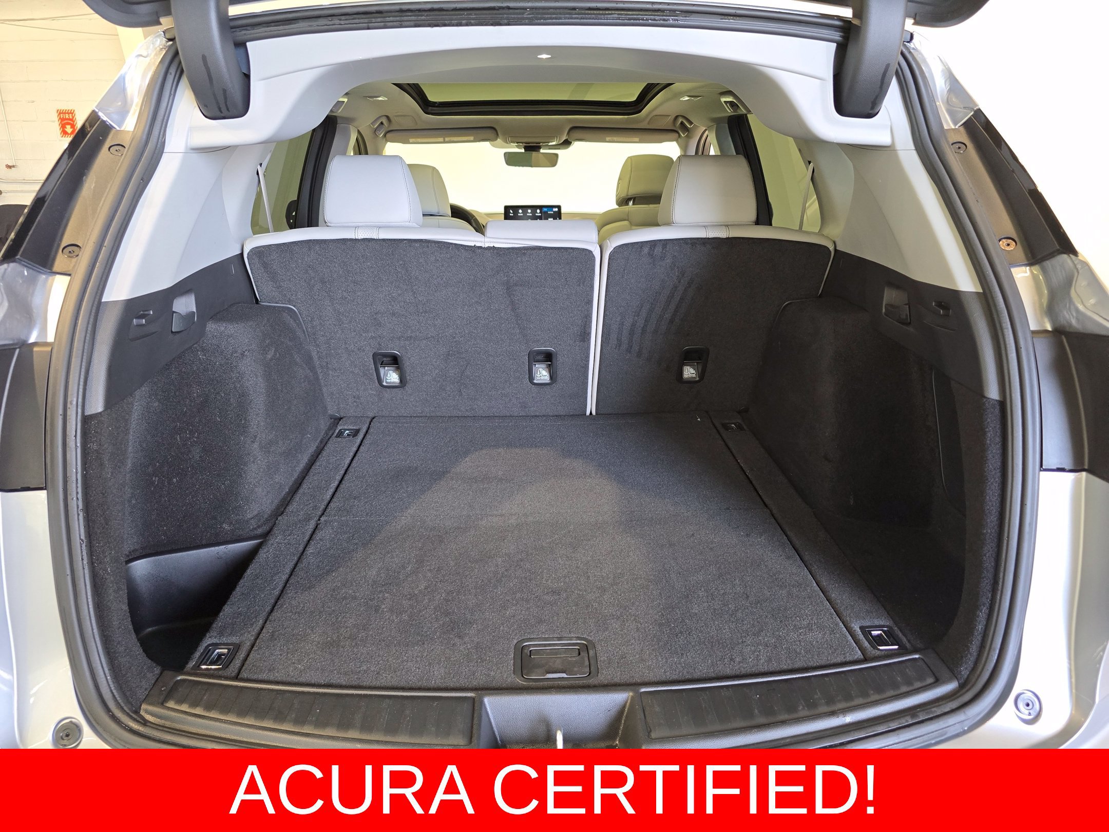 Certified 2023 Acura RDX w/ Technology Package AWD/4WD image 8