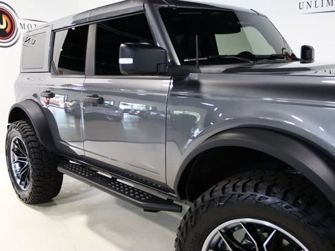 Used 2025 Ford Bronco Badlands AWD/4WD image 11