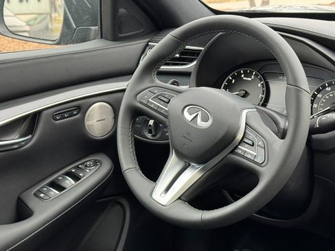 New 2025 INFINITI QX50 Sport image 7