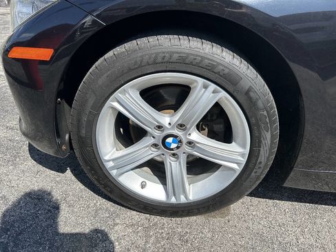 Used 2015 BMW 320i xDrive Sedan image 16