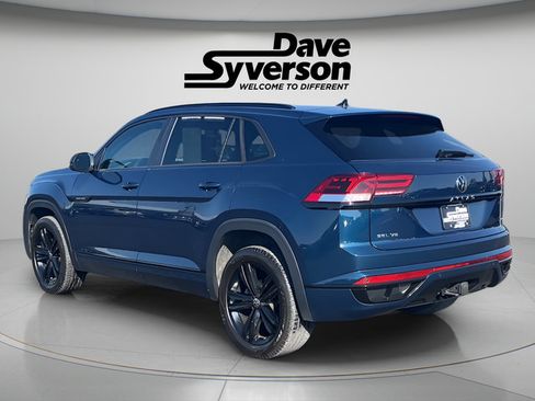 Used 2023 Volkswagen Atlas Cross Sport SEL R-Line AWD/4WD image 3