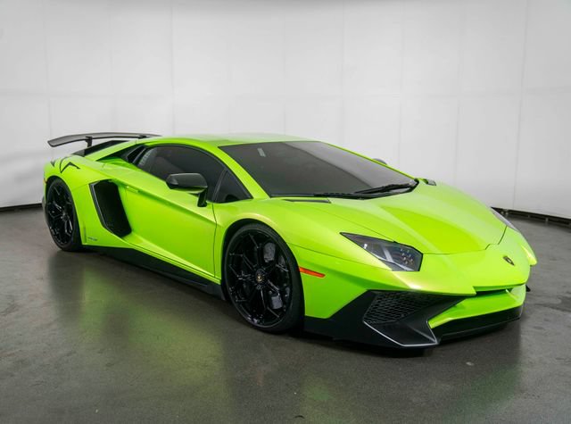Used 2016 Lamborghini Aventador LP 750-4 Superveloce AWD/4WD image 1