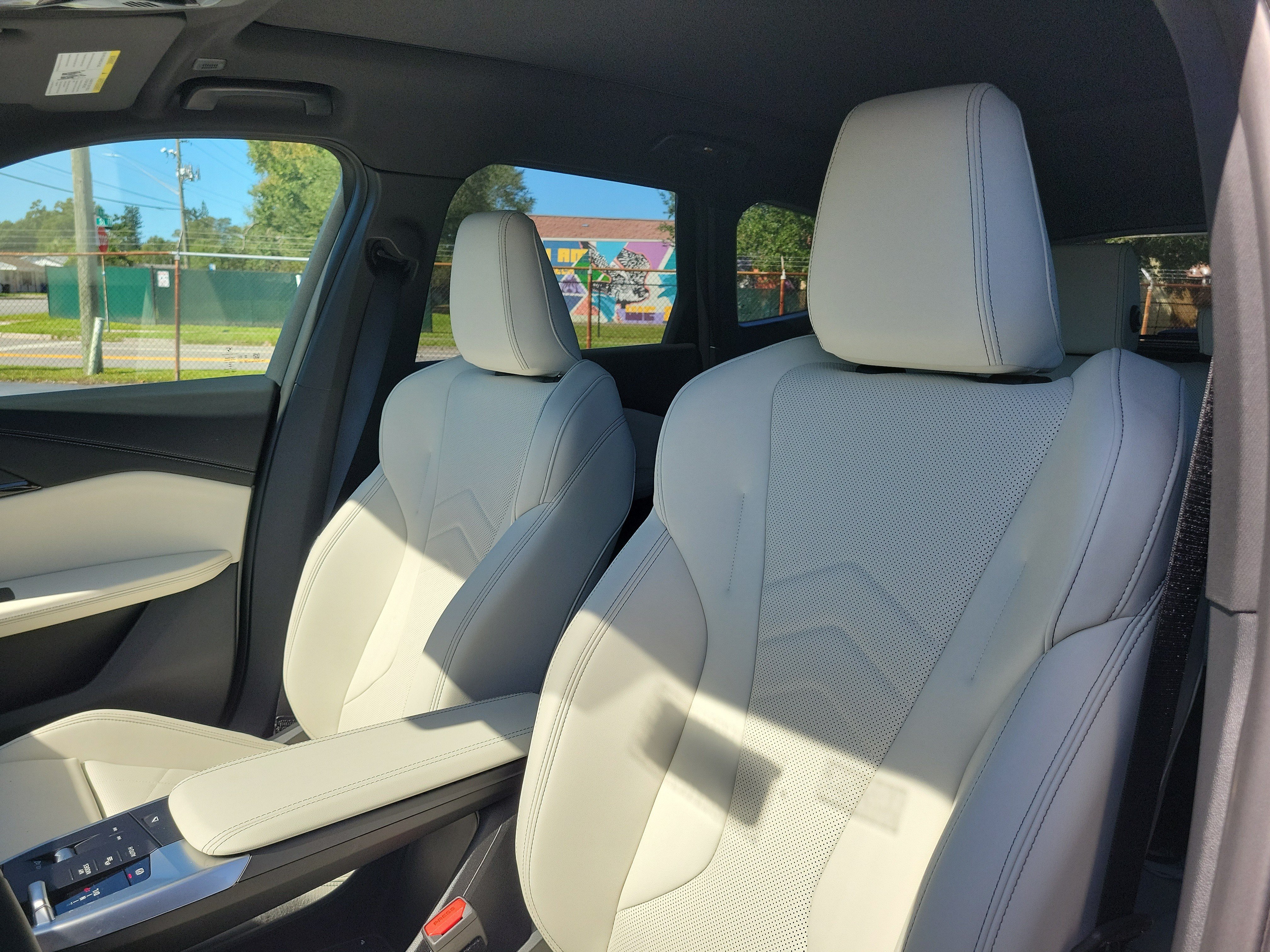 New 2027 BMW X1 xDrive28i w/ Technology Package AWD/4WD image 16