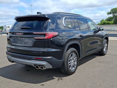 Used 2025 GMC Acadia Elevation FWD image 6
