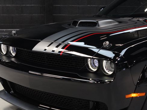 Used 2023 Dodge Challenger R/T Scat Pack RWD image 8