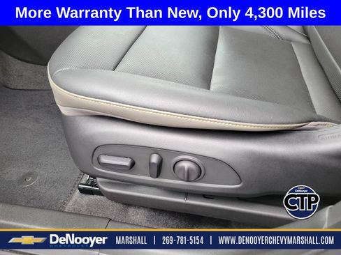 Used 2025 Chevrolet Trax ACTIV FWD image 9