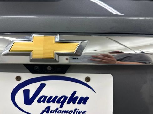 Used 2019 Chevrolet Traverse Premier AWD/4WD image 17