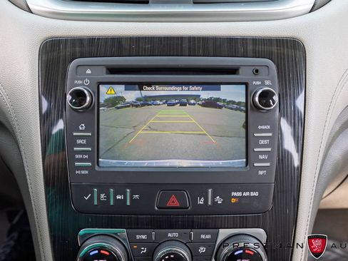 Used 2017 Chevrolet Traverse Premier AWD/4WD image 31