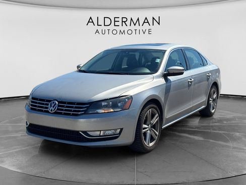 Used 2014 Volkswagen Passat TDI SEL Premium FWD image 1