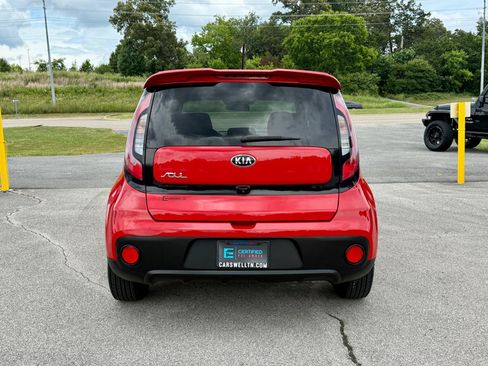 Used 2019 Kia Soul FWD image 4